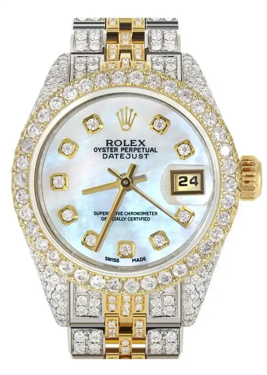 Wrapped in Time: Why Women’s Watches Make the Best Holiday Gift