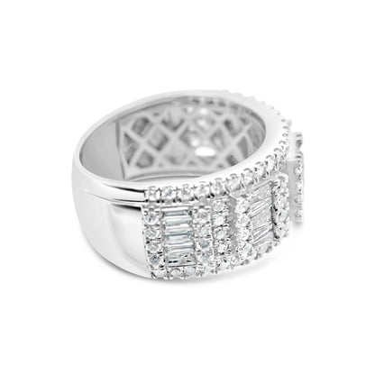 Gold Round and Baguette Diamond Ring | 14K | 2.93 CTW