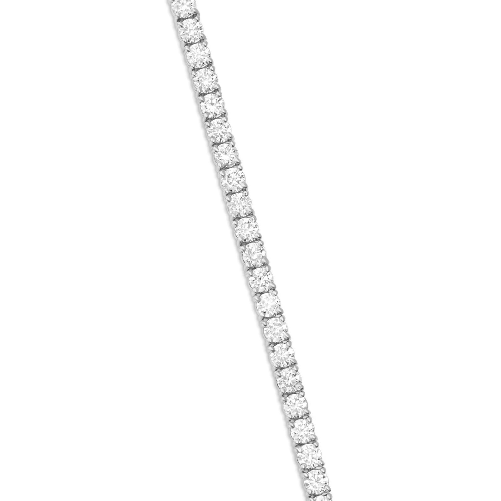diamond-tennis-bracelet-33-mm-303176_1600x_bd3c7071-2f4e-487e-9e92-c5b22e96033b